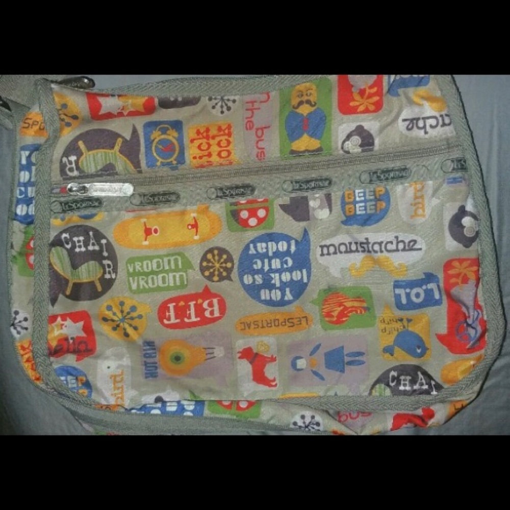 LeSportsac Texting and Emoji Bag Classic Crossbody